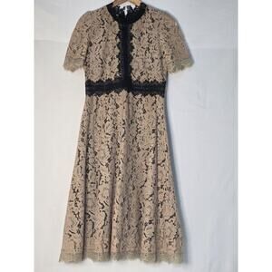 FEIINVAN Boutique Elegant Beige / Black Lace Mock Neck Short Sleeve Midi Dress M